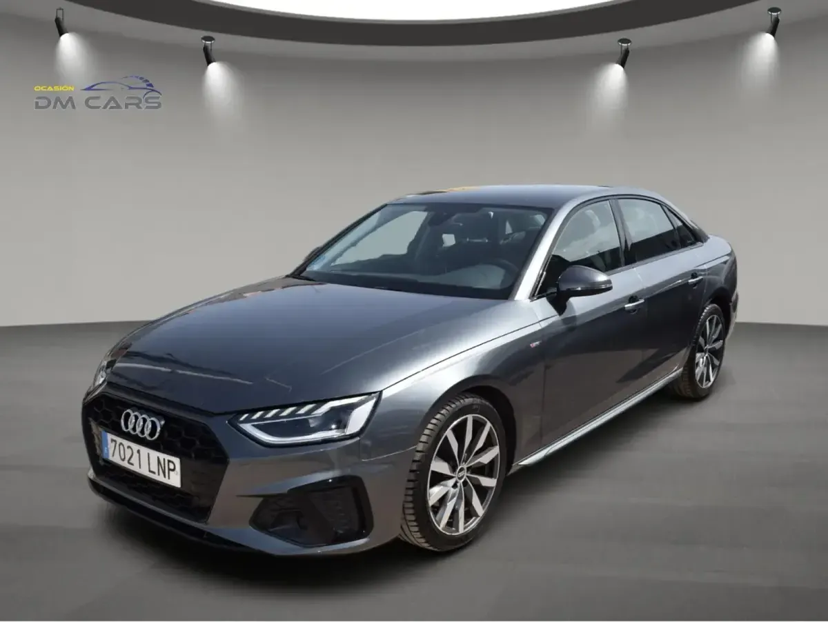 Usado Audi A4 Ambiente 136 CV (100 kW) 2021 Gris Berlina