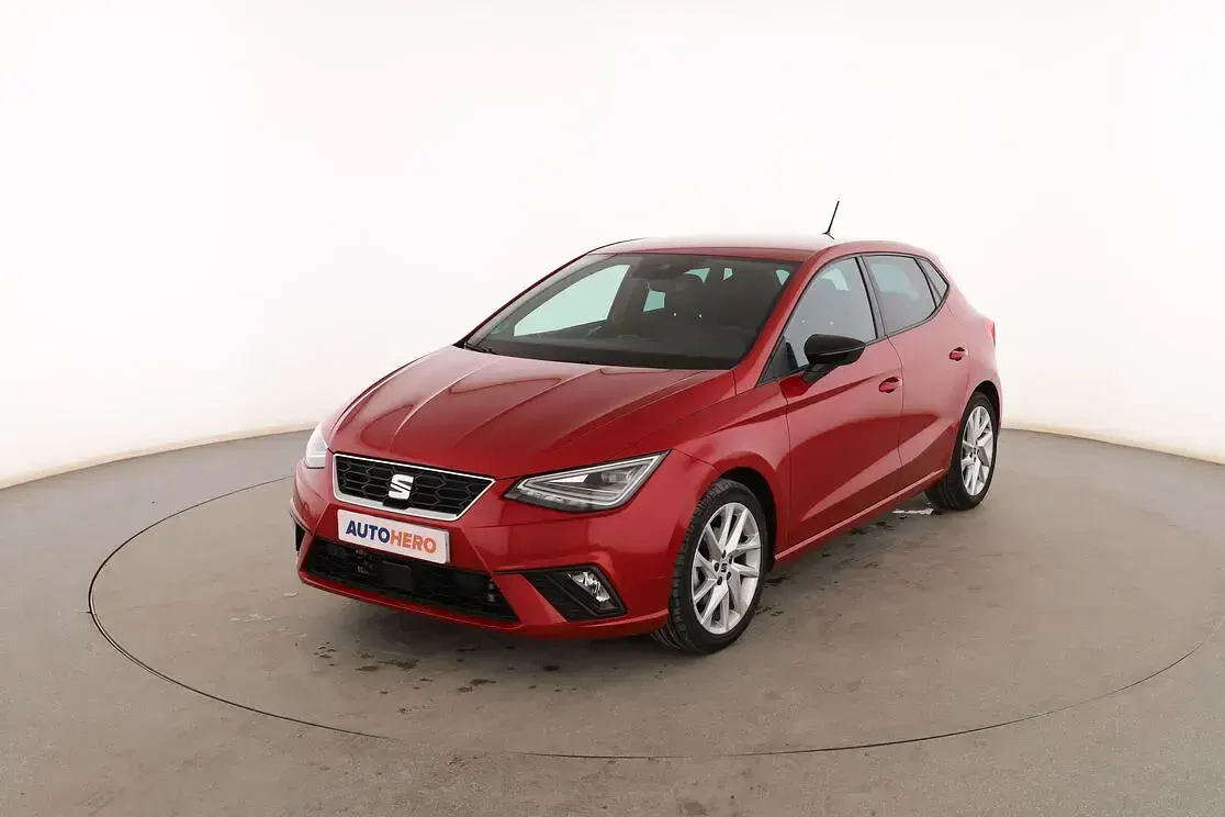 Usado Seat Ibiza FR 110 CV (80 kW) 2021 Utilitario
