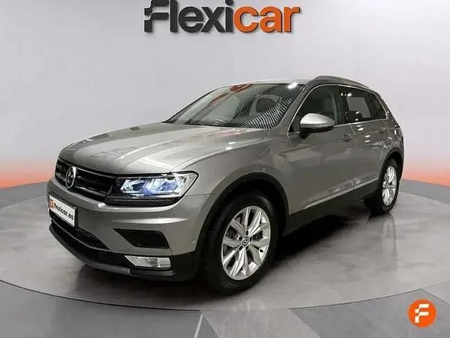Usado VW Tiguan Advance 150 HP (110 kW) 2017 Cinzento SUV
