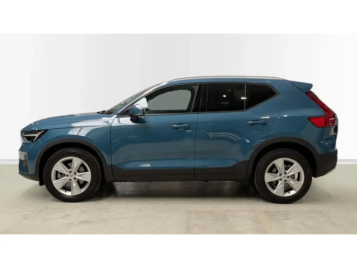 Usado Volvo XC40 Core 163 CV (119 kW) 2024 Azul SUV