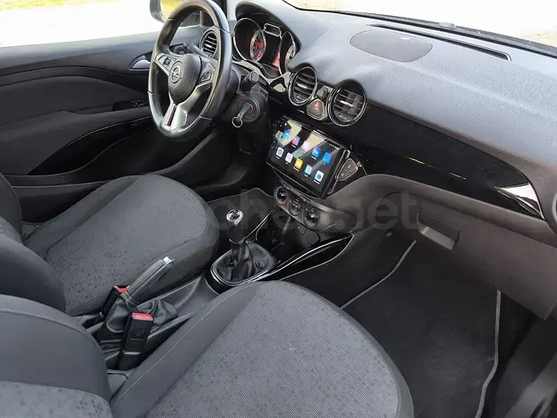 Usado Opel Adam Jam 87 CV (63 kW) 2015 Rosa Utilitario