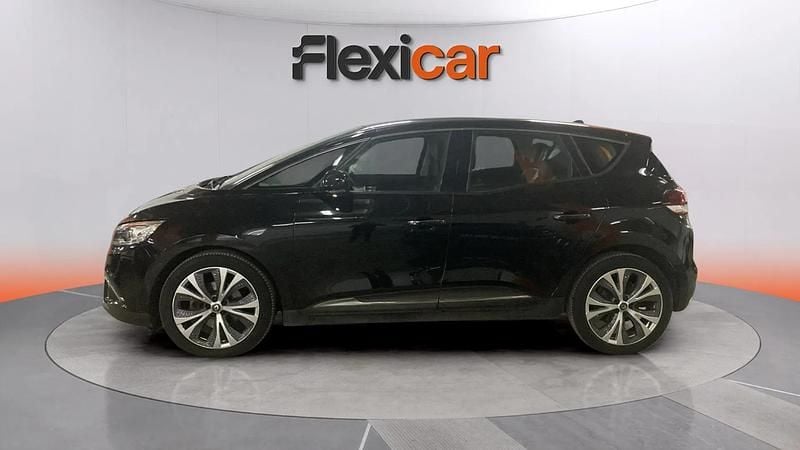 Usado Renault Scénic IV Zen 110 CV (80 kW) 2017 Negro Monovolumen