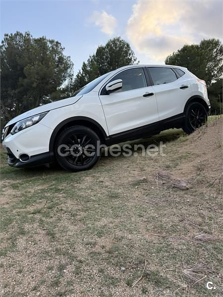 Usado Nissan Qashqai Tekna 115 CV (84 kW) 2014 Blanco SUV