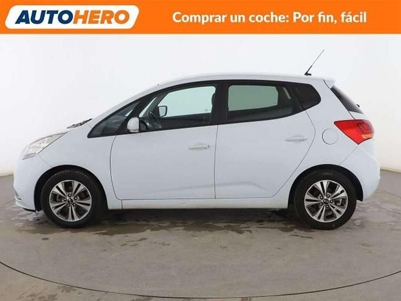 Usado Kia Venga 128 CV (94 kW) 2015 Blanco Utilitario