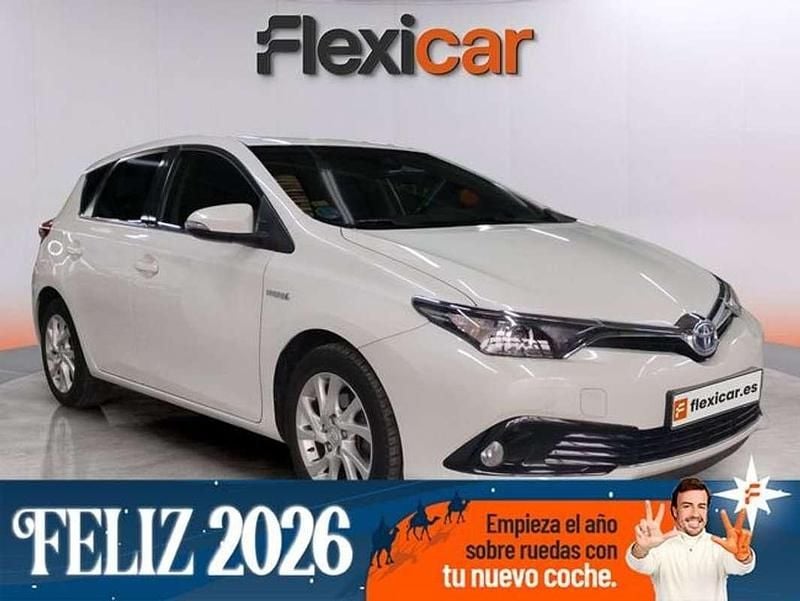 Blanco Usado 2018 Toyota Auris Hybrid Active Utilitario | 13.490 € (Precio justo) - Imagen 1/4