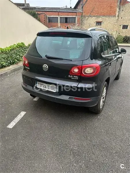 Usado VW Tiguan 140 CV (102 kW) 2010 Negro SUV