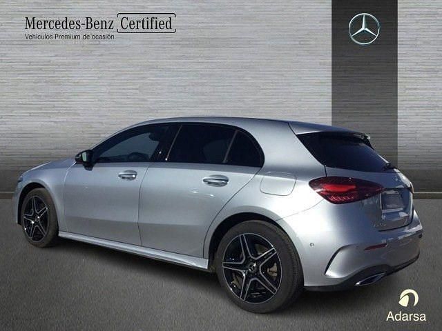 Usado Mercedes A250 AMG line 218 CV (160 kW) 2025 Plata hightech Berlina