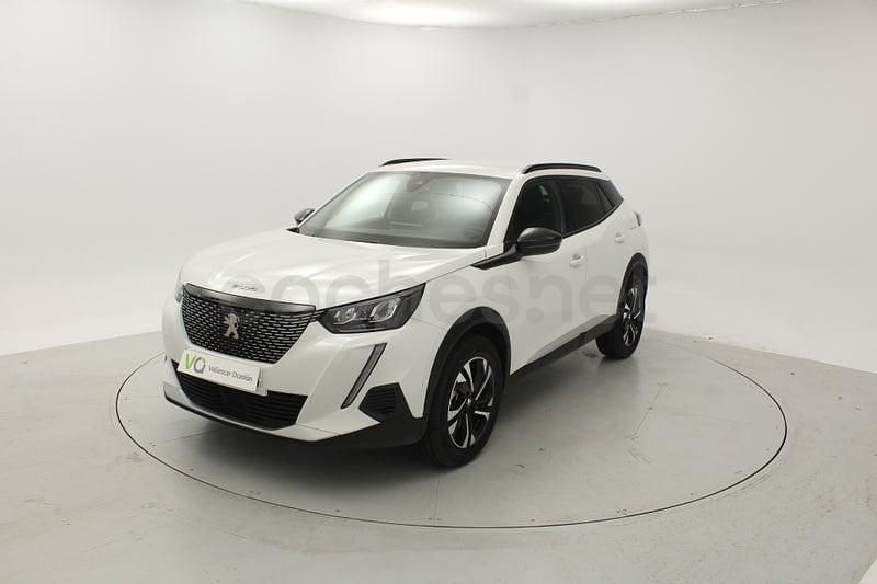 Usado Peugeot 2008 Allure 131 CV (96 kW) 2022 Blanco SUV