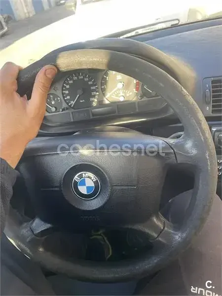Usado BMW 316 105 CV (77 kW) 2002 Negro Berlina