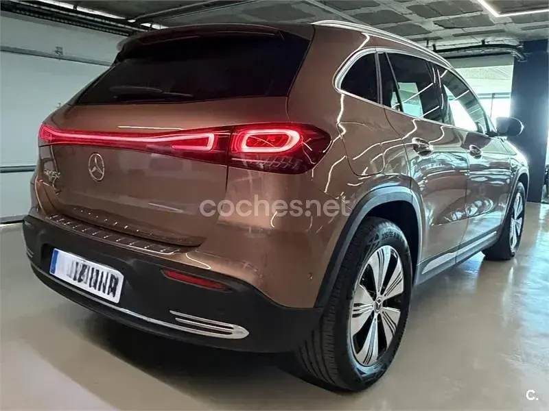 Usado Mercedes EQA250 139 kW (190 CV) 2022 Eléctrico SUV