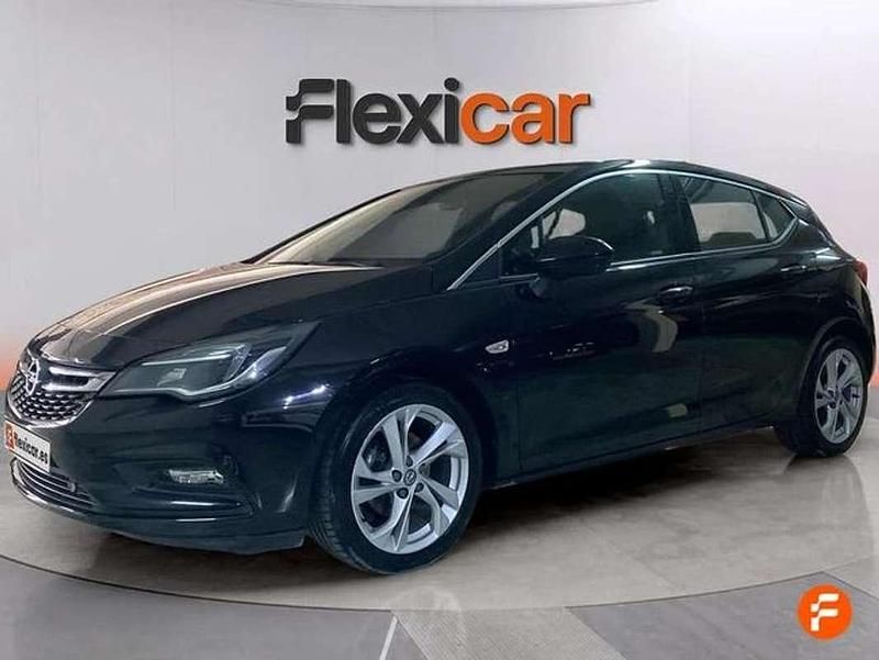 Usado Opel Astra Business 110 CV (80 kW) 2017 Marrón Utilitario