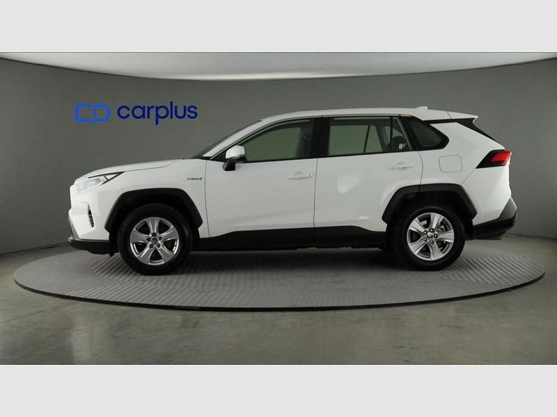 Usado Toyota RAV4 Hybrid Business Edition 218 CV (160 kW) 2020 Blanco classic (sólido) SUV