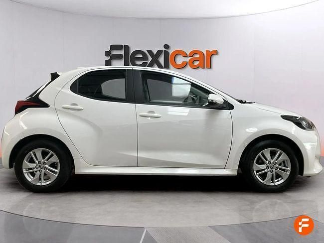 Usado Toyota Yaris Edition 125 CV (91 kW) 2022 Blanco Utilitario