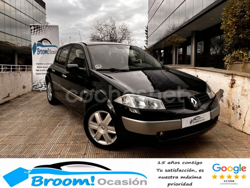 Negro Usado 2005 Renault Mégane II Authentique Utilitario | 3990 € (Precio justo) - Imagen 1/4