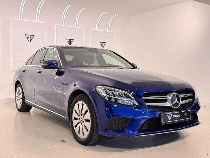 Usado Mercedes C300e 306 CV (225 kW) 2020 Azul Berlina