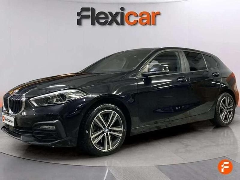 Usado BMW 118 150 CV (110 kW) 2022 Gris Utilitario