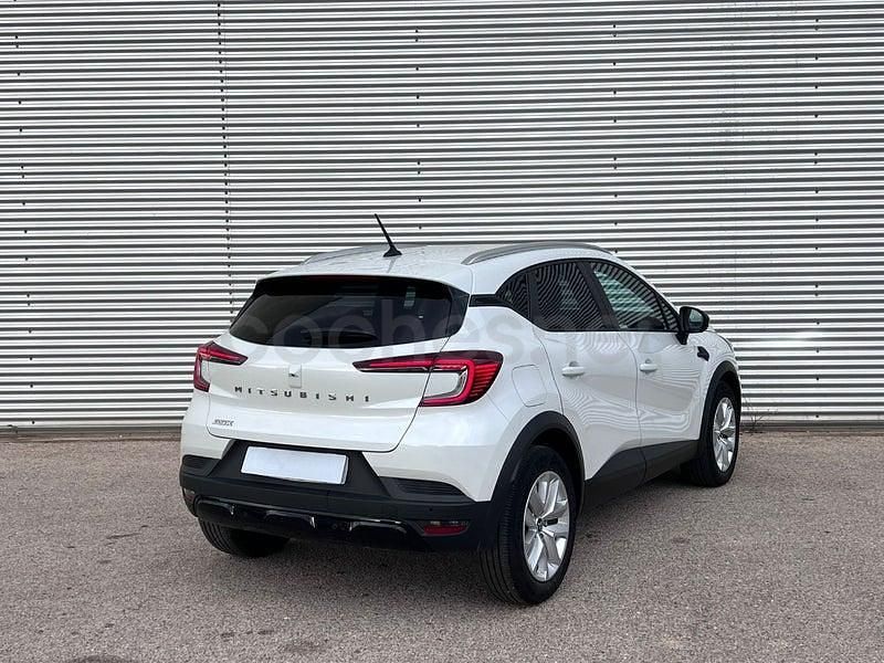 Usado Mitsubishi ASX Motion 91 CV (66 kW) 2023 Blanco SUV