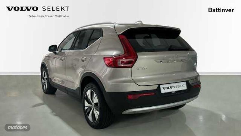 Usado Volvo XC40 Plus 2023 Gris SUV