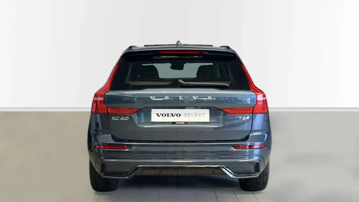 Usado Volvo XC60 Ultra 351 CV (258 kW) 2024 Azul SUV