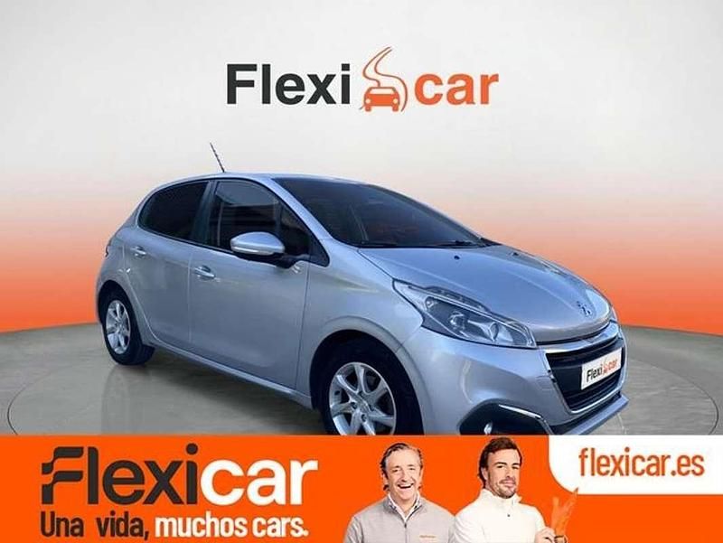 Gris Usado 2016 Peugeot 208 Access Utilitario | 6290 € (Precio justo) - Imagen 1/4