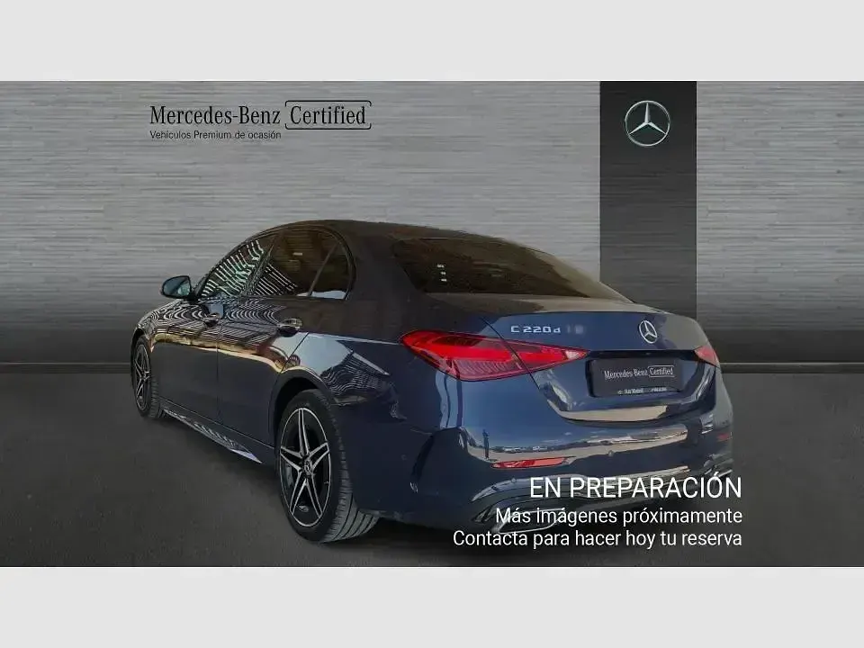 Usado Mercedes C220 200 CV (147 kW) 2023 Azul Berlina