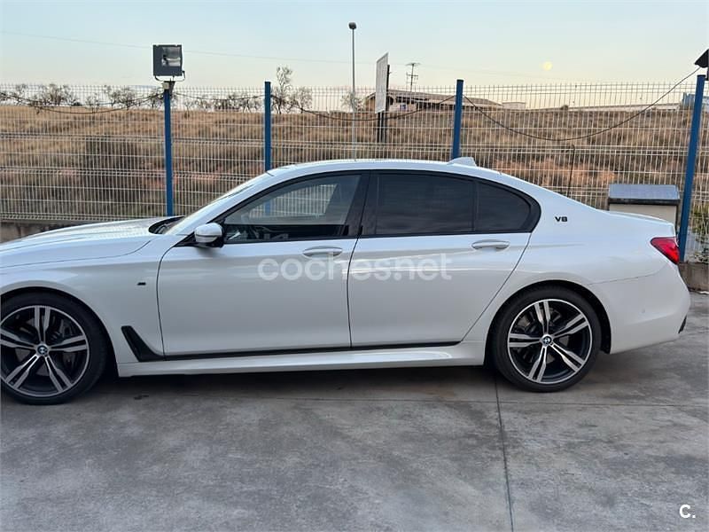 Usado BMW 750 450 CV (330 kW) 2017 Blanco Berlina