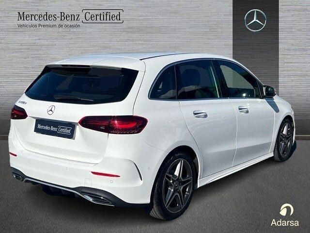 Usado Mercedes B200 150 CV (110 kW) 2025 Blanco polar Monovolumen