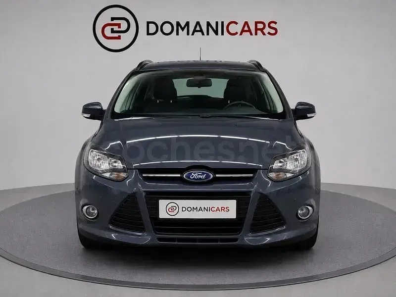 Usado Ford Focus Titanium 150 CV (110 kW) 2014 Gris / plata Familiar
