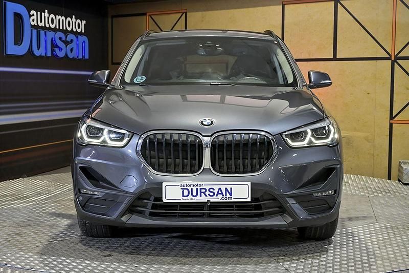 Usado BMW X1 150 CV (110 kW) 2022 Gris / plata SUV