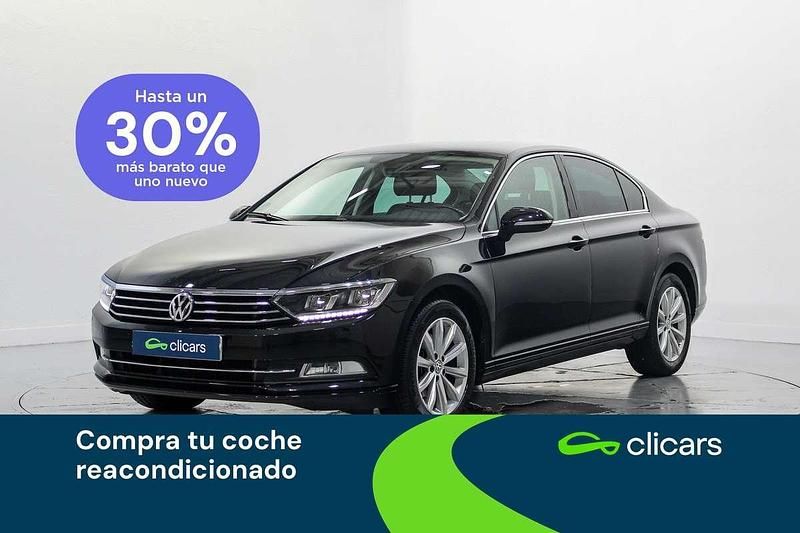 Negro Usado 2019 VW Passat Exclusive Berlina | 17.990 € (Buen precio) - Imagen 1/4