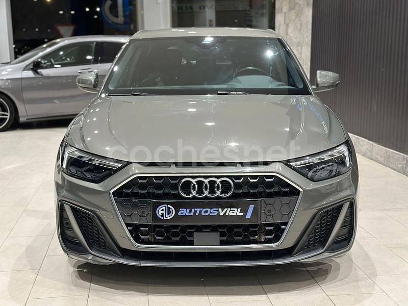 Usado Audi A1 Sportback Advanced Plus 95 CV (69 kW) 2023 Gris / plata Utilitario
