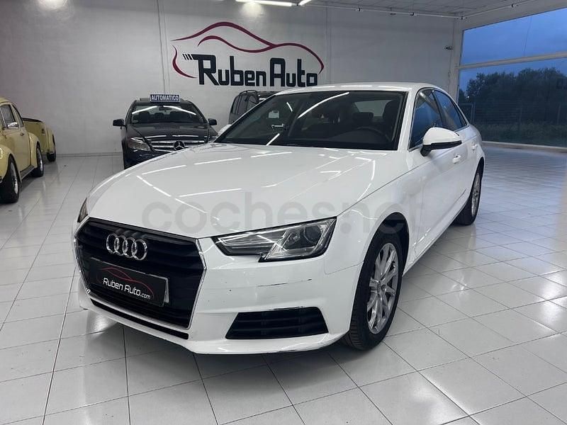 Usado Audi A4 190 CV (139 kW) 2017 Blanco Familiar