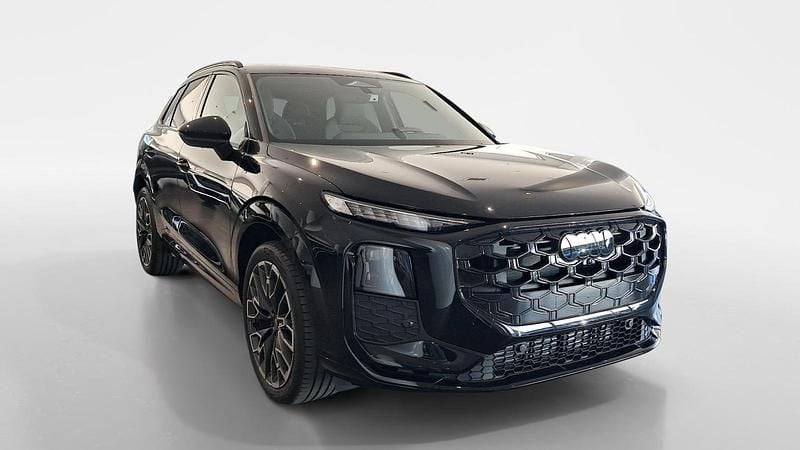 Ny Audi Q3 Advanced 150 HK (110 kW) 2025 Sort SUV