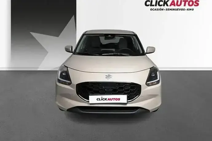 Usado Suzuki Swift 83 CV (61 kW) 2025 Utilitario