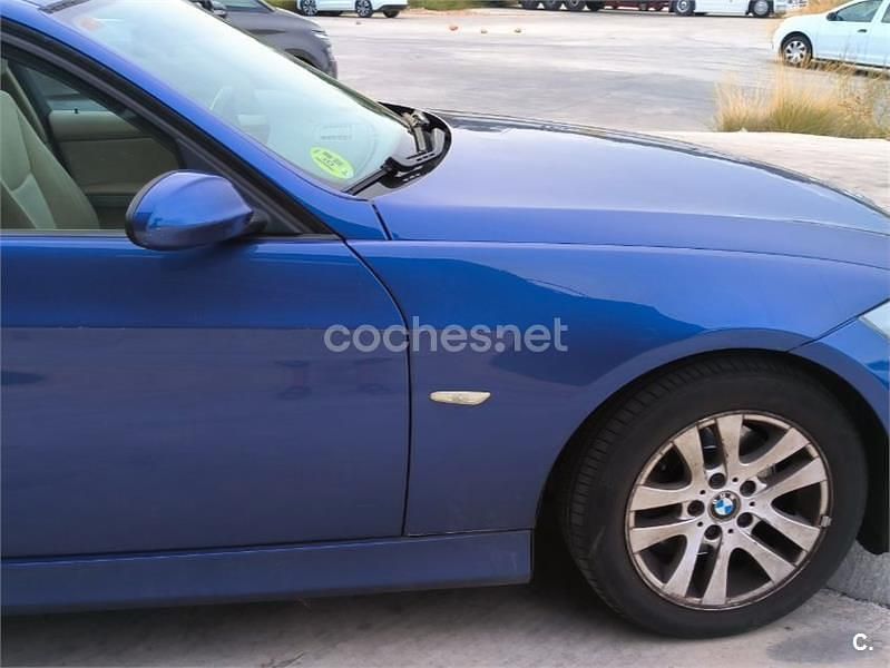 Usado BMW 320 163 CV (119 kW) 2008 Azul Berlina