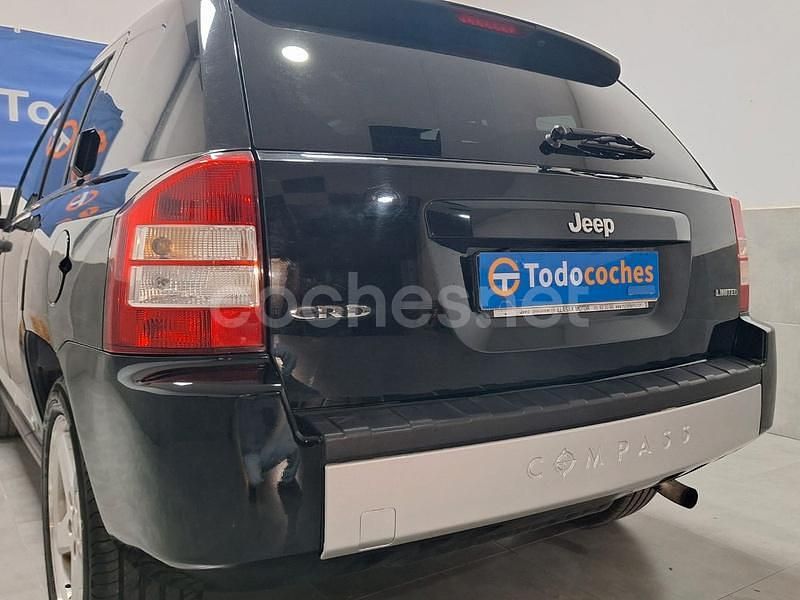 Usado Jeep Compass Limited 140 CV (102 kW) 2007 Negro SUV