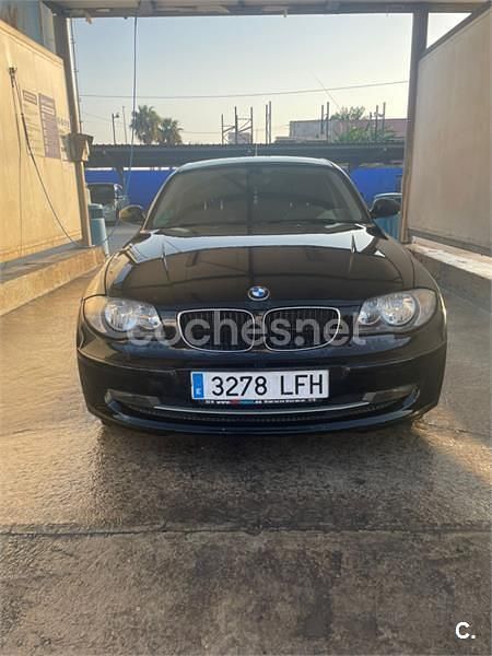 Usado BMW 116 122 HP (89 kW) 2009 Preto Citadino