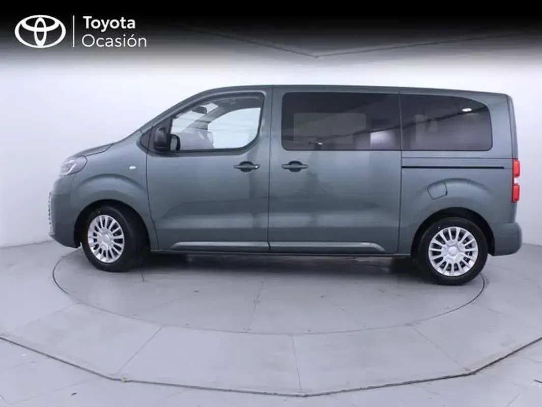 Usado Toyota Proace Active 179 CV (131 kW) 2026 Verde Monovolumen