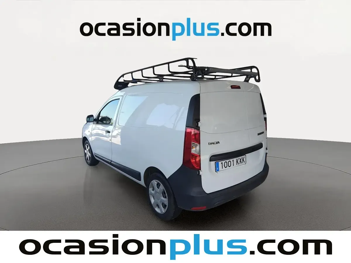 Usado Dacia Dokker Essentiel 102 CV (75 kW) 2019 Blanco Monovolumen