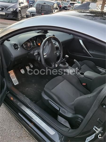 Usado Peugeot RCZ 163 CV (119 kW) 2010 Negro Coupe