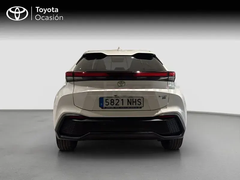 Usado Toyota C-HR Advance 223 CV (164 kW) 2025 Blanco SUV