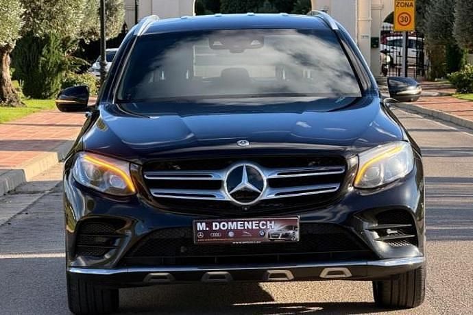 Usado Mercedes GLC350 Business 326 CV (239 kW) 2019 Coupe