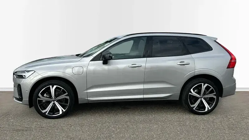 Usado Volvo XC60 Ultra 350 CV (257 kW) 2024 Gris / plata SUV