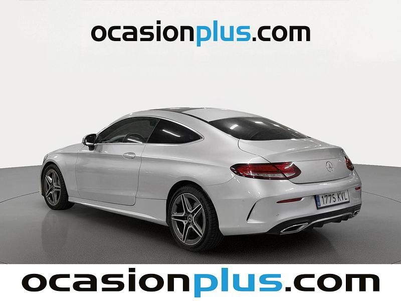 Usado Mercedes C220 194 CV (142 kW) 2019 Gris Coupe