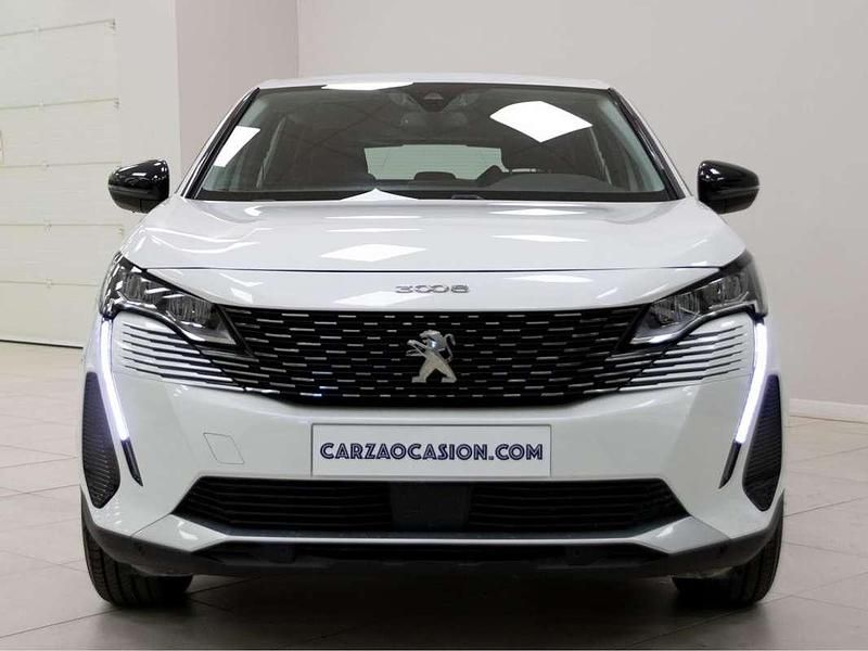 Usado Peugeot 3008 Active 131 CV (96 kW) 2022 Blanco SUV