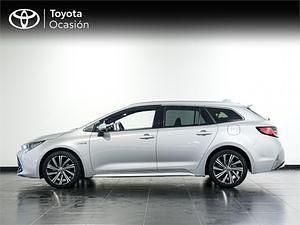 Usado Toyota Corolla Style 122 CV (89 kW) 2021 Plata Familiar