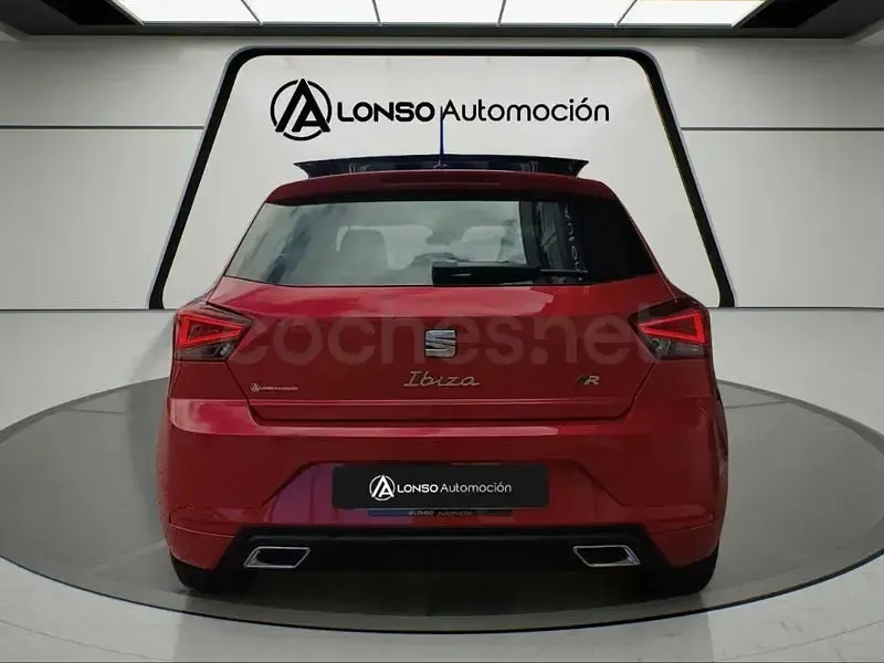 Usado Seat Ibiza FR 110 CV (80 kW) 2021 Granate Berlina