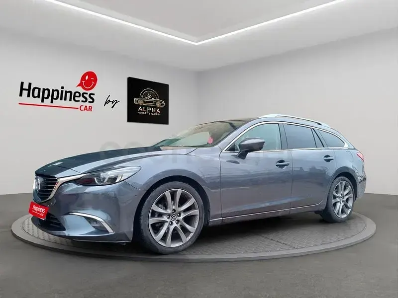 Usado Mazda 6 Luxury 150 CV (110 kW) 2016 Gris / plata Familiar