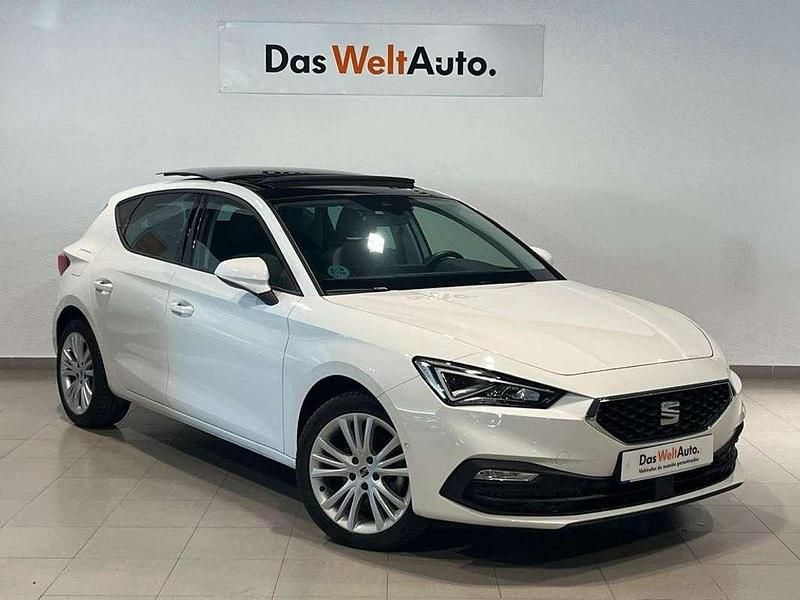 Usado Seat Leon Style 150 CV (110 kW) 2024 Blanco Utilitario
