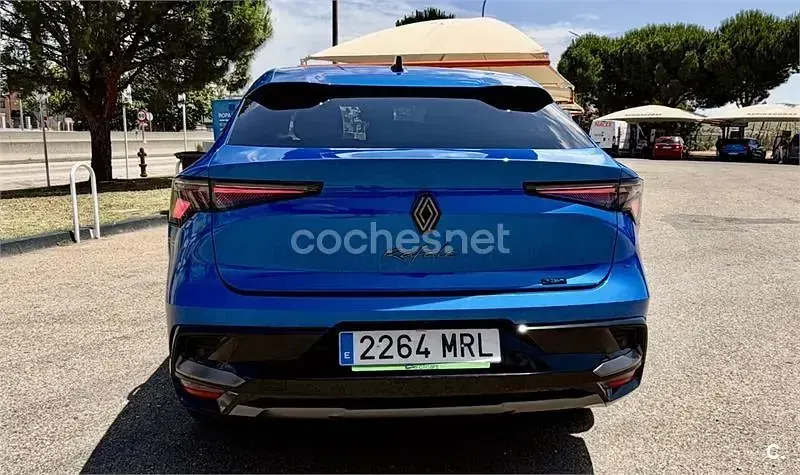 Usado Renault Rafale Esprit Alpine 200 CV (147 kW) 2024 Azul SUV